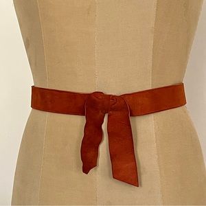 Vintage Suede Front Bow Detail Snap Closure Belt